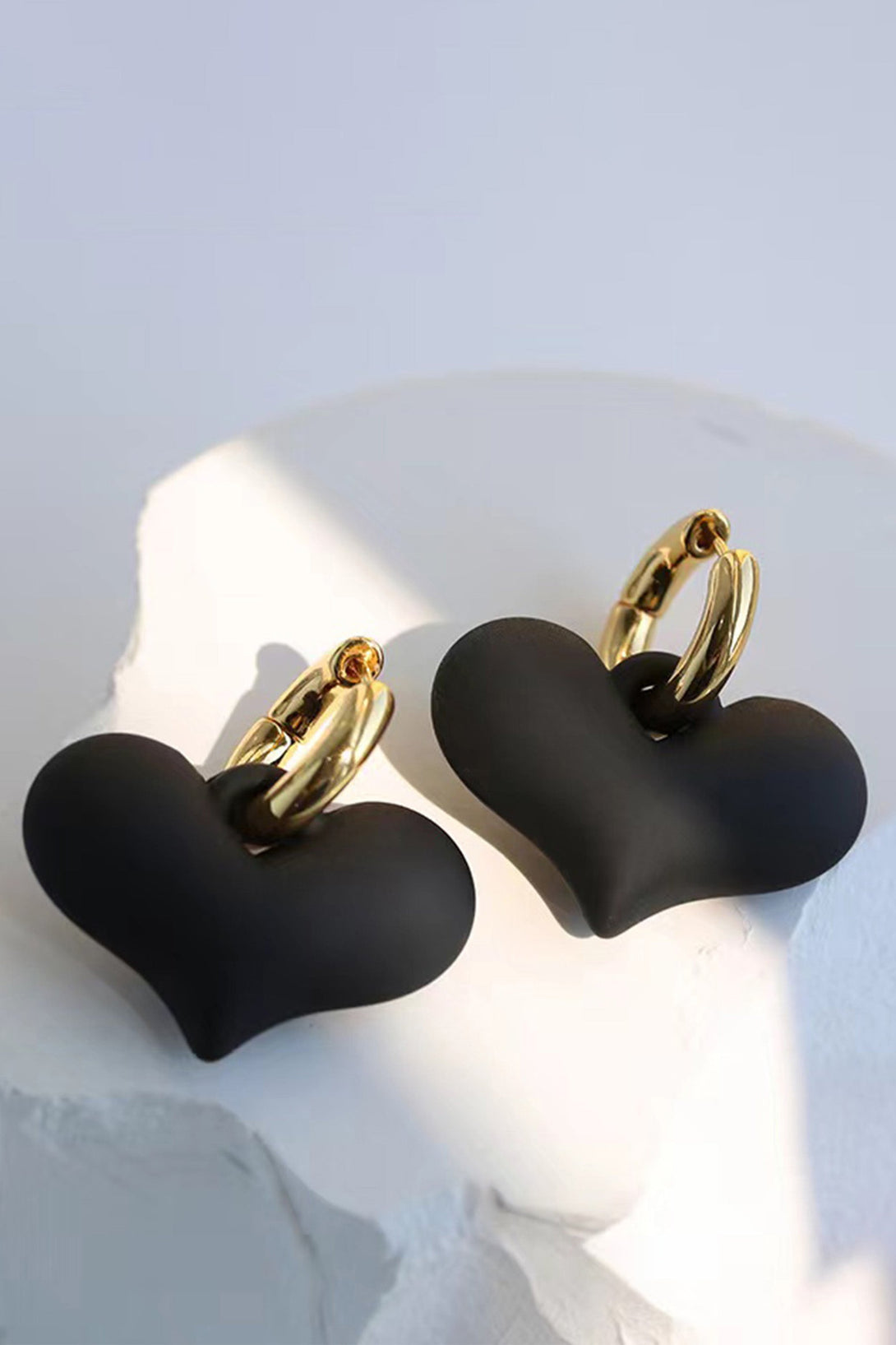 Black Chunky Heart Drop Earrings - Classicharms