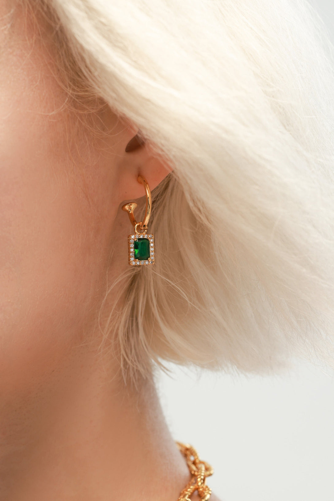 Emerald Hoop Earrings - Classicharms