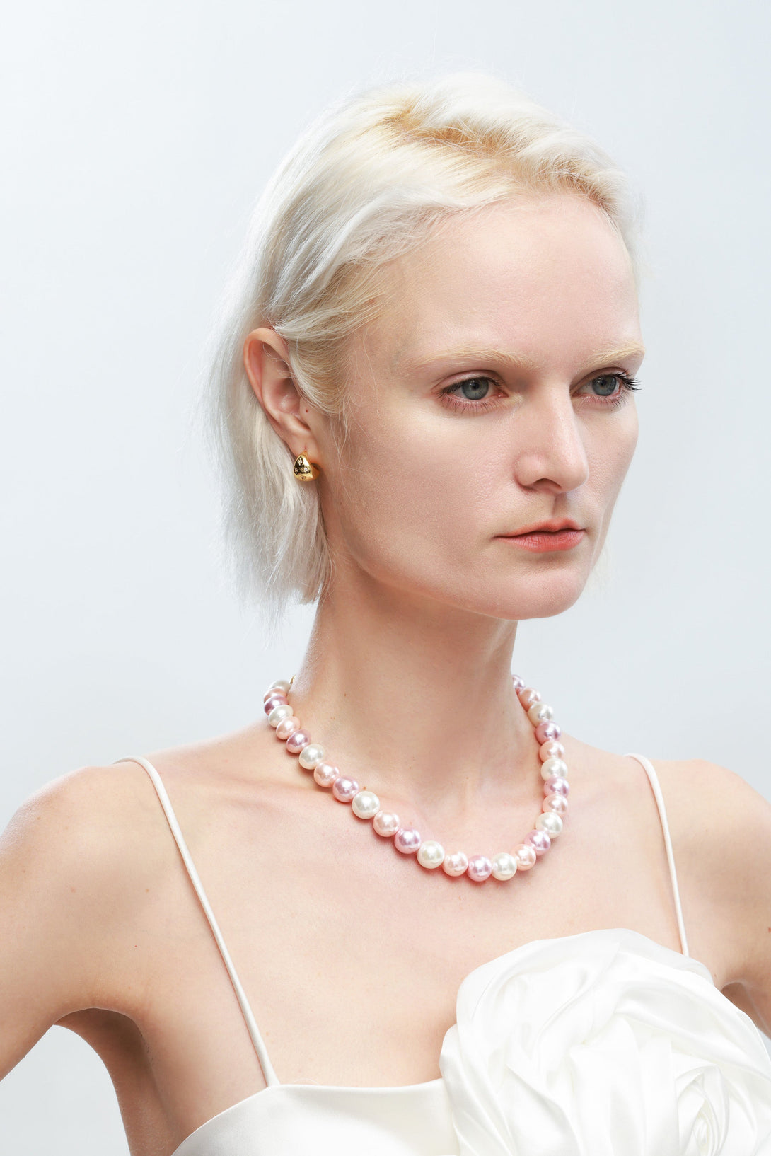 Pink Shell Pearl Necklace with Gem-Encrusted Carabiner Lock (Large) - Classicharms