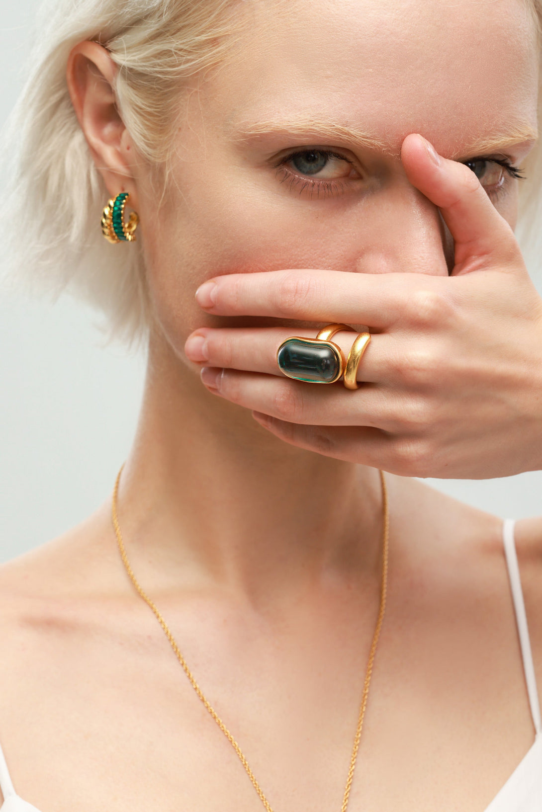 Vintage Inspired Emerald Green Cocktail Ring - Classicharms
